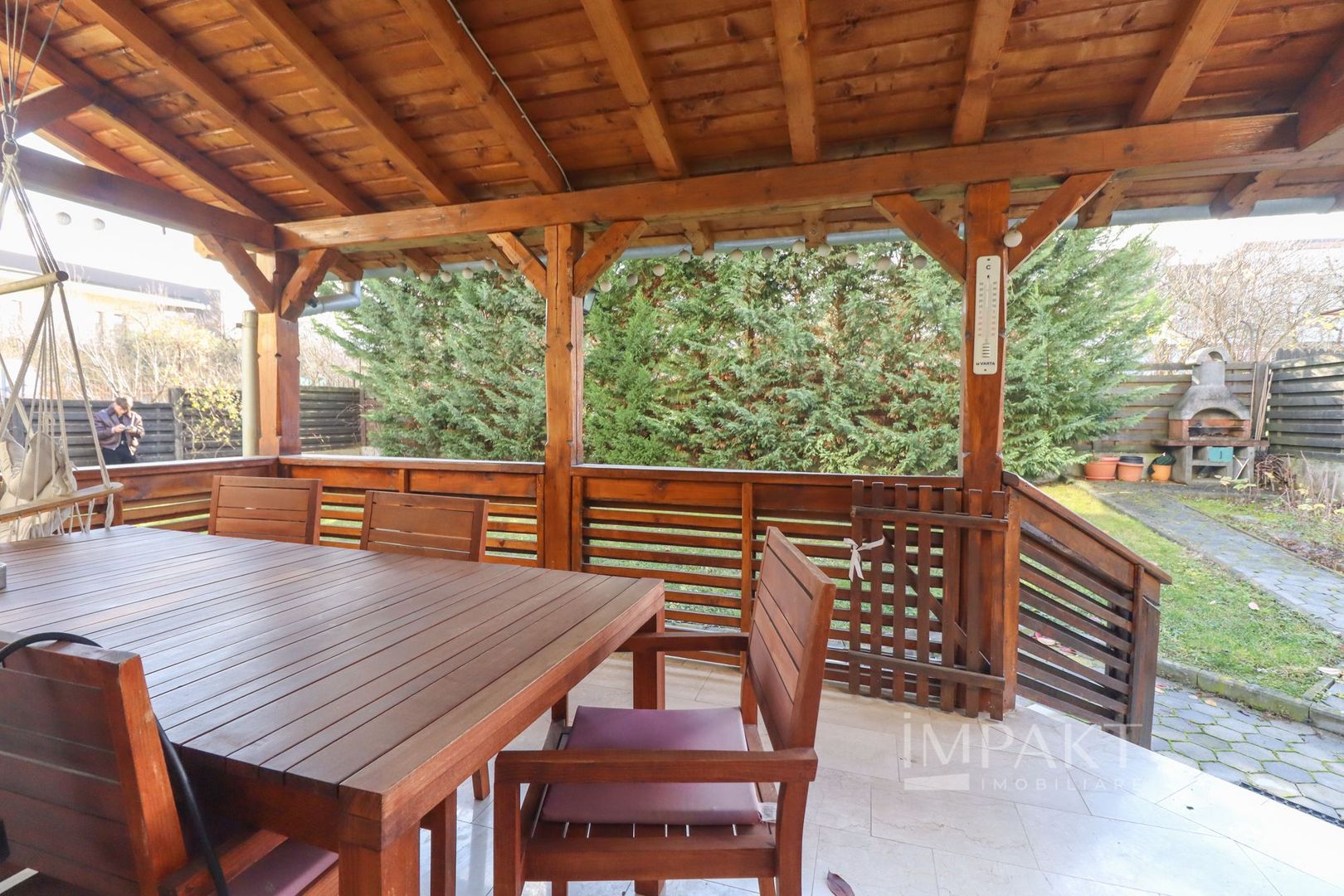 Vila moderna in Europa, curte spatioasa si garaj! - Poză 7