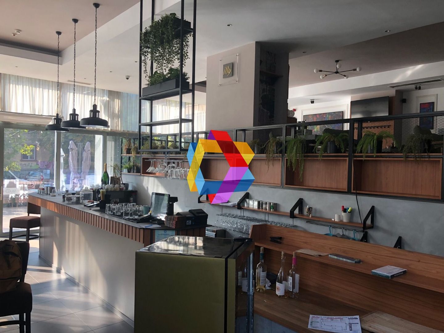 Spatiu Central cu vad pietonal și auto - 414 mp #plus-imo.ro - Poză 3