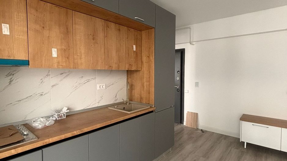 Apartament 2cam - bloc nou centrala termica, metrou 5 min, loc de parcare inclus - Poză 2