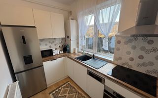 Apartament cu 2 camere, 53 mp, parcare, Zona Livezeni - Poză 5