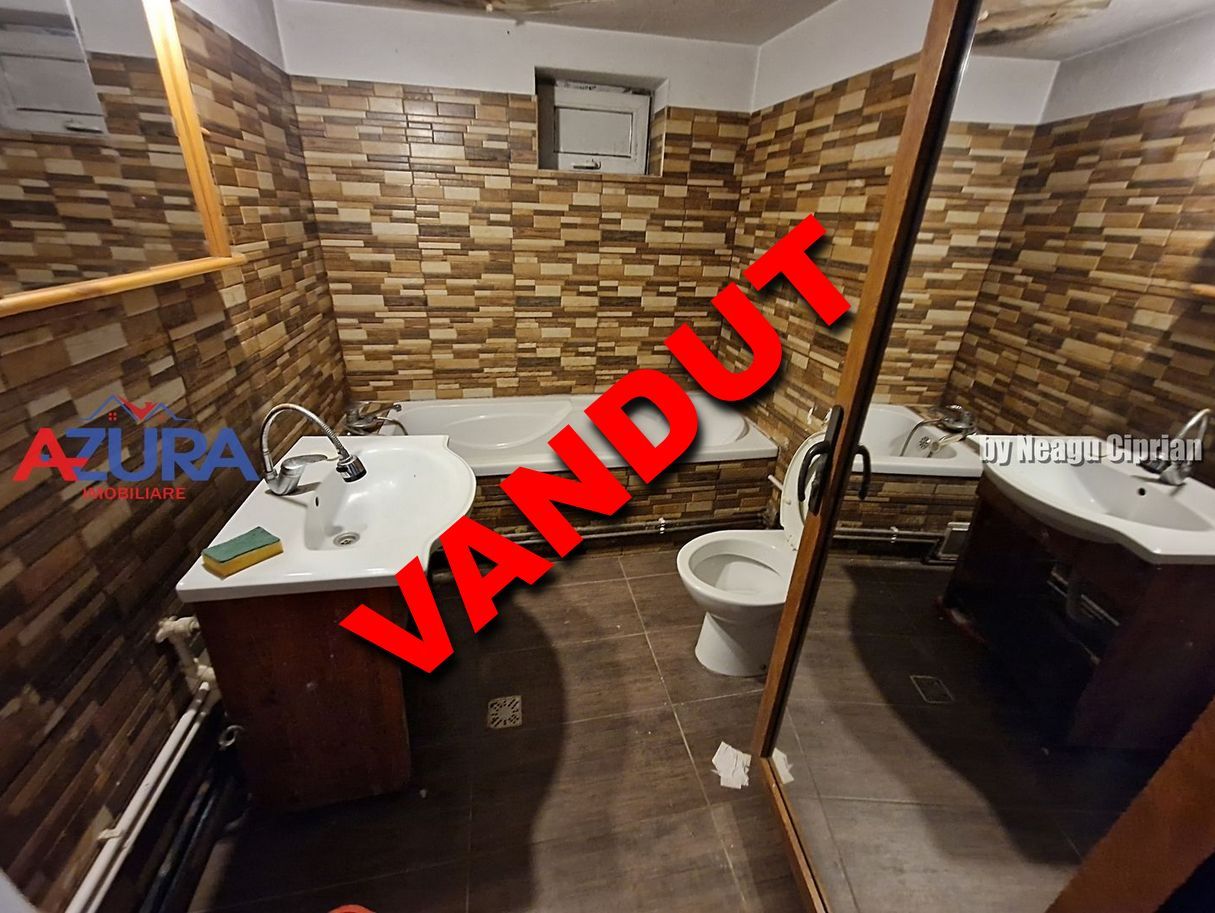 Casa Parter, Calea Campulung, DN, Slava Zaris - Poză 1