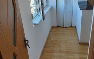 De vanzare apartament cu 3 camere, zona Aleea Nucului - Poză 7