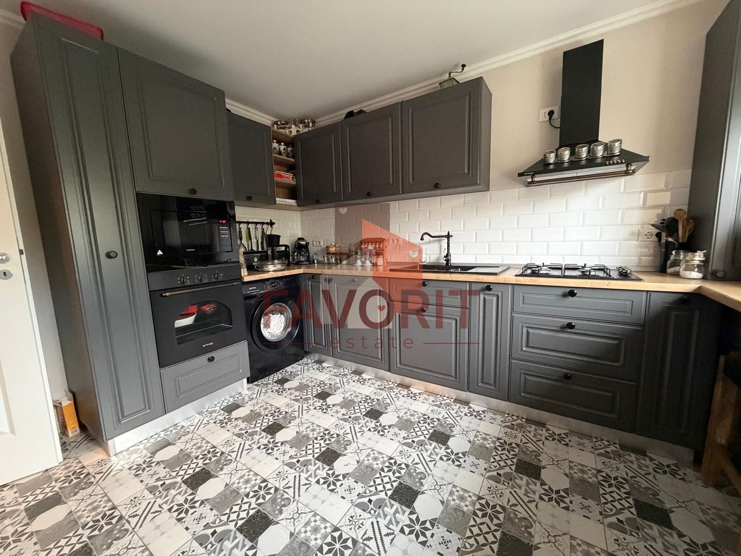 Duplex | 4 camere | Mobilat | Panouri solare | Asfalt | Utvin | - Poză 6