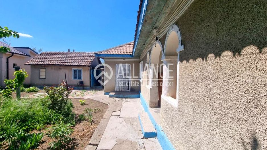 Loc Corbu (COD 02) - casa 4 camere teren 1384 mp - Poză 3