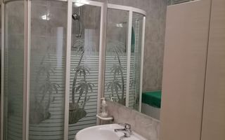 Apartament 3 camere in vila de inchiriat, central, Campina - Poză 4