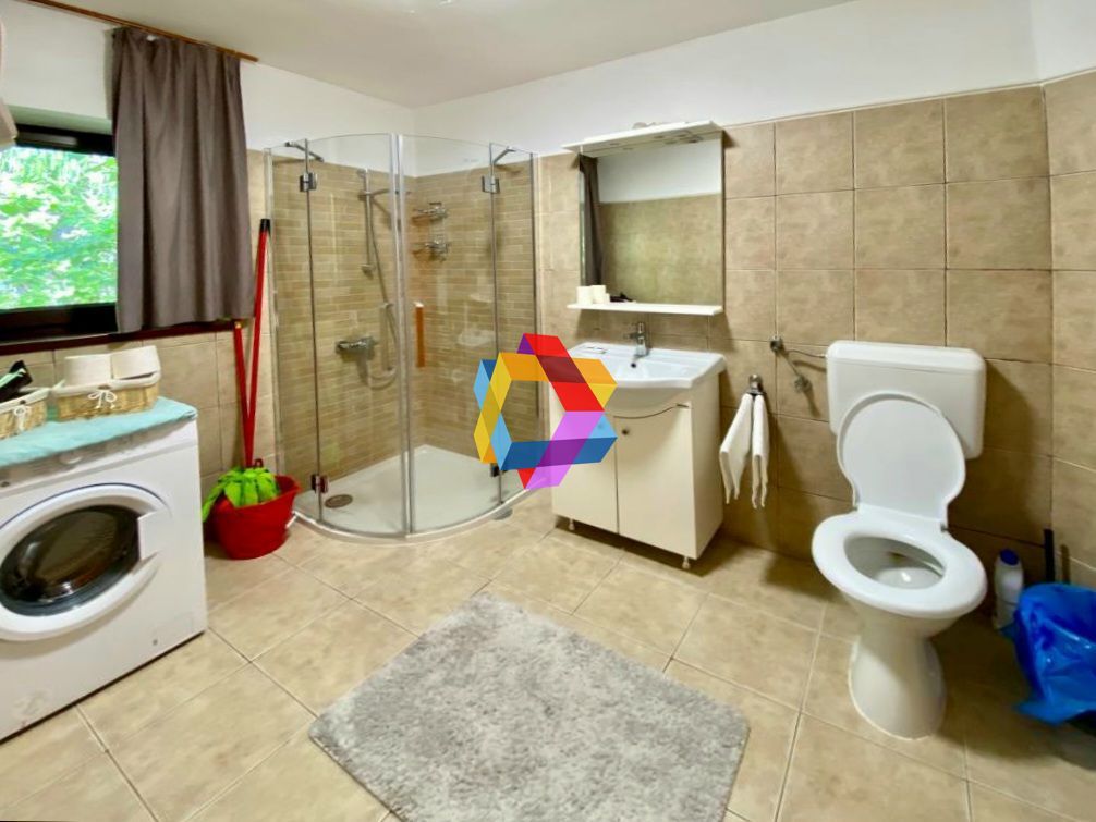 Apartament trei camere, 75 mp Poiana Brasov - Poză 8
