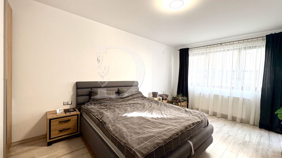 Apartament cu 2 camere-Zona Eroilor Floresti - Poză 5