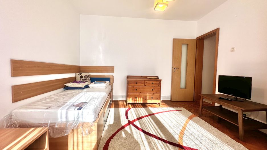 De închiriat apartament cu 4 camere în zona Take Ionescu - Poză 17