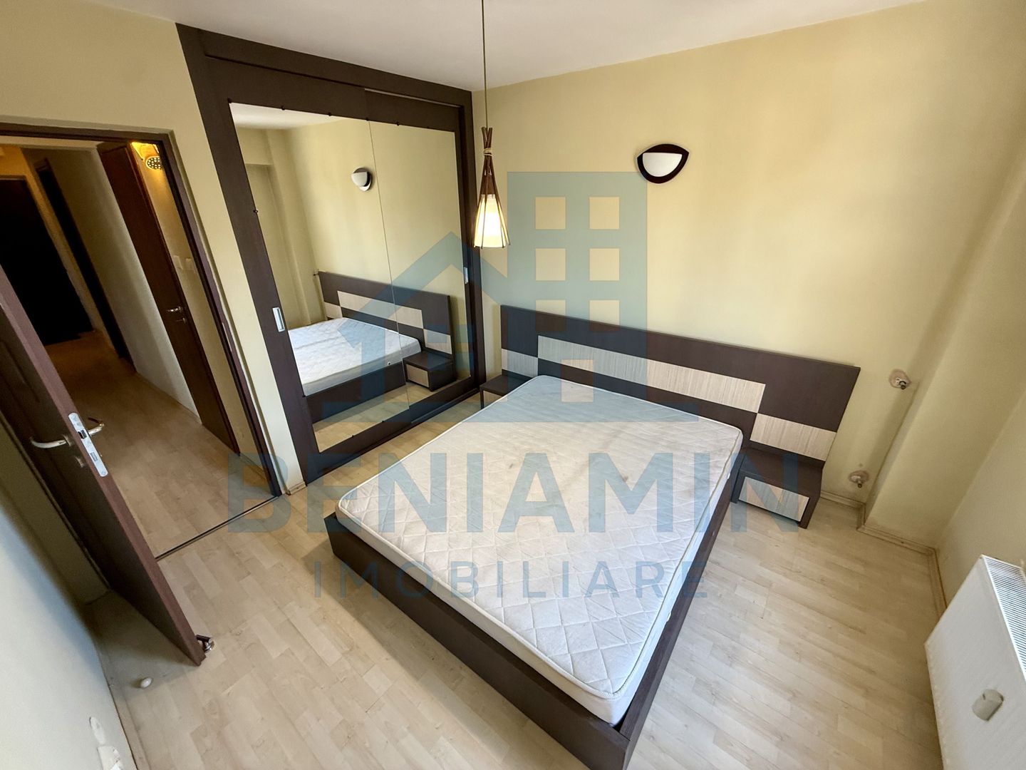 3 Decomandate-2Bai-Ultracentral-Ramada-77mp-Bloc 1982-Disponibil - Poză 4