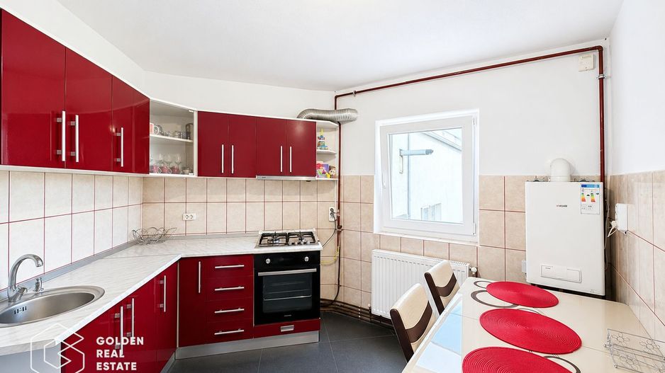 Apartament 2 camere decomandat, Micalaca, zona 300 - Poză 1
