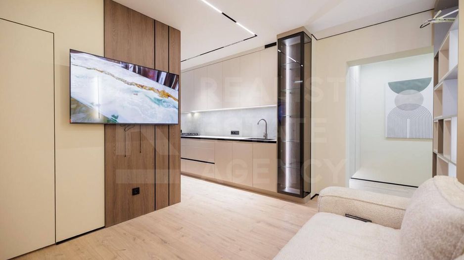 Vânzare, apartament, 2 camere + living, str. Cuza Vodă 5, Botanica - Poză 1