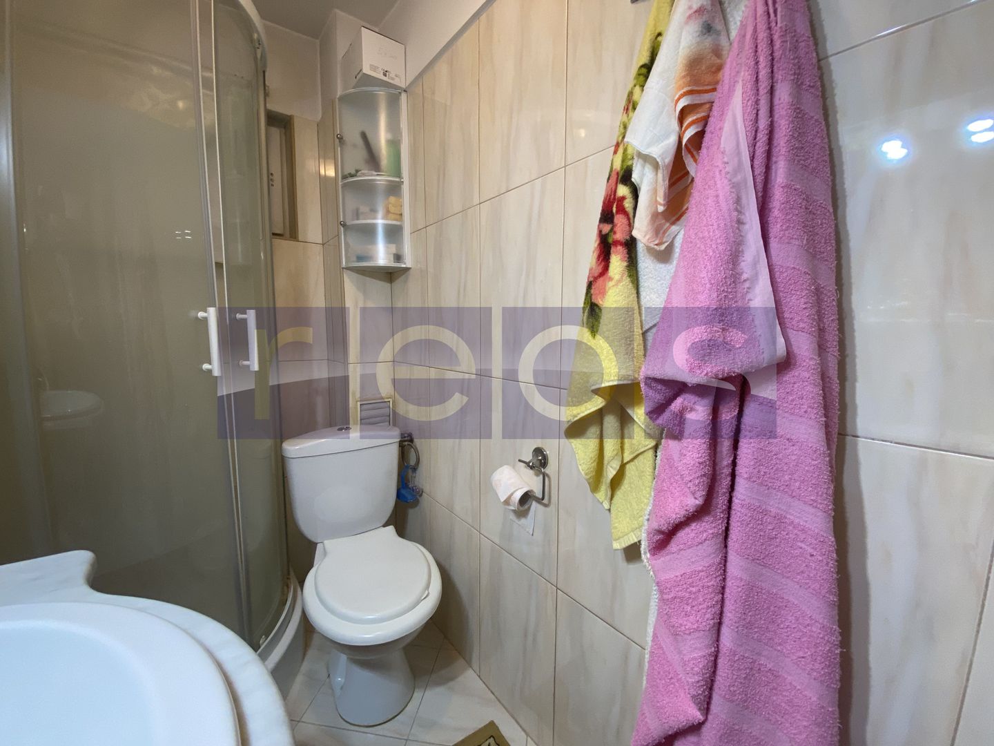 APARTAMENT 3 CAMERE | CURTE 66MP | DAMAROAIA - Poză 22