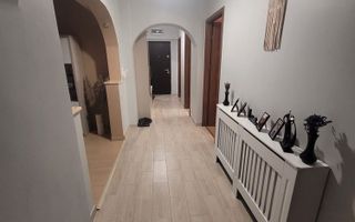 Apartament 4 camere - Poză 1