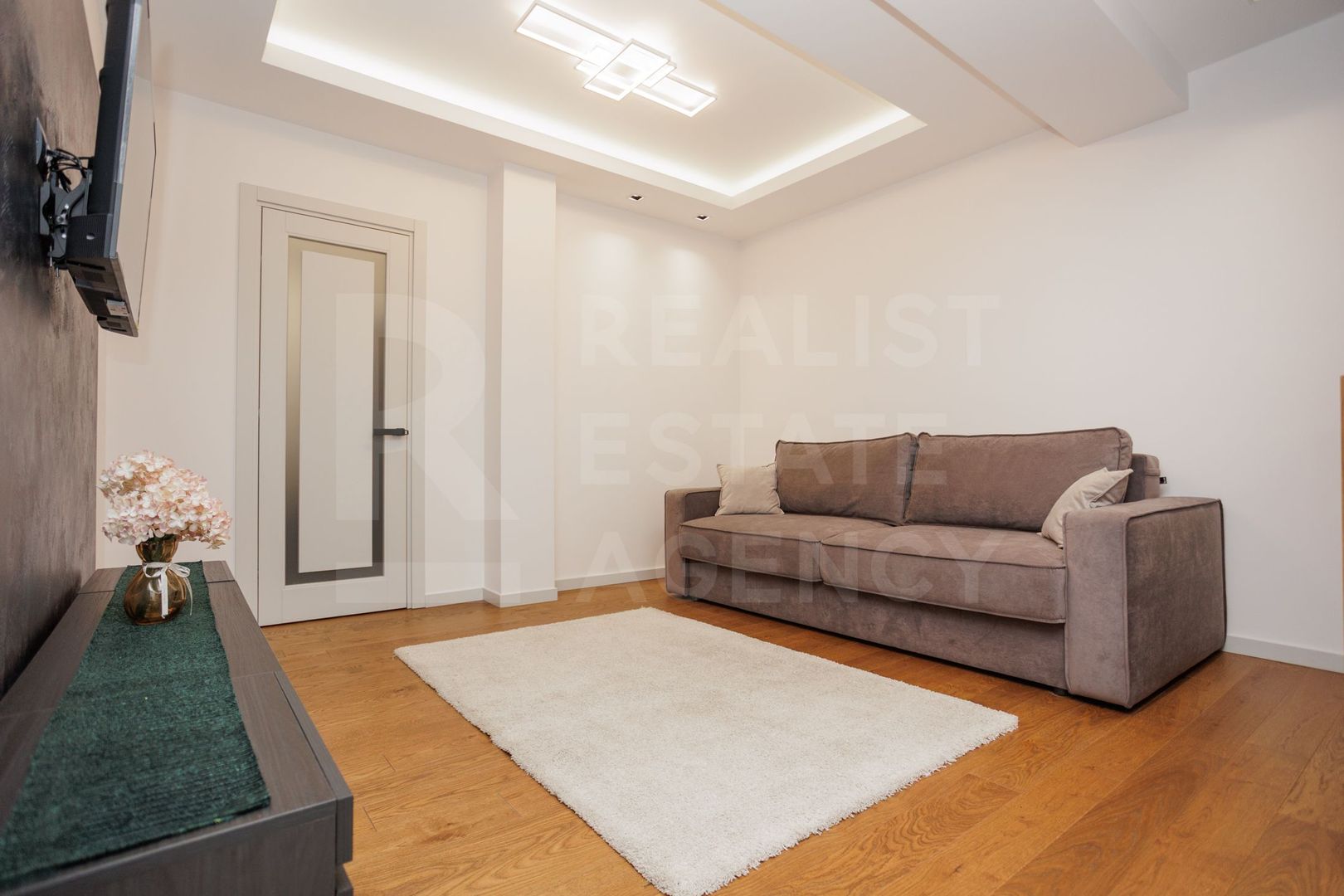 Vânzare, apartamnet 2 camere + living, str. Alba Iulia, Buiucani - Poză 6