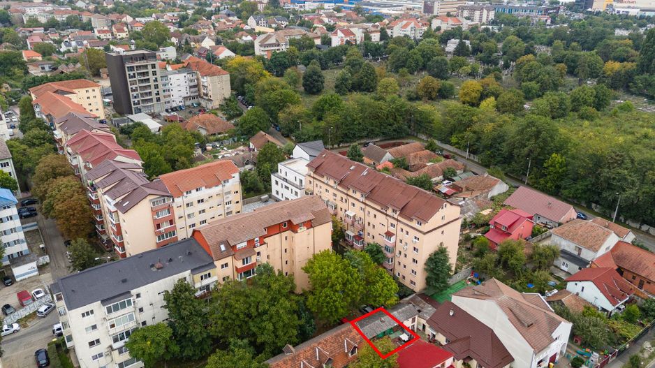 Garaj cu teren in proprietate de 91 mp | CF individual | Lipovei, Haga - Poză 2
