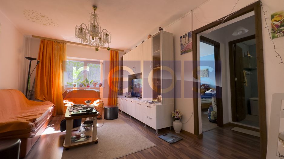 VANZARE | 4 CAMERE | MALL VITAN - Poză 1