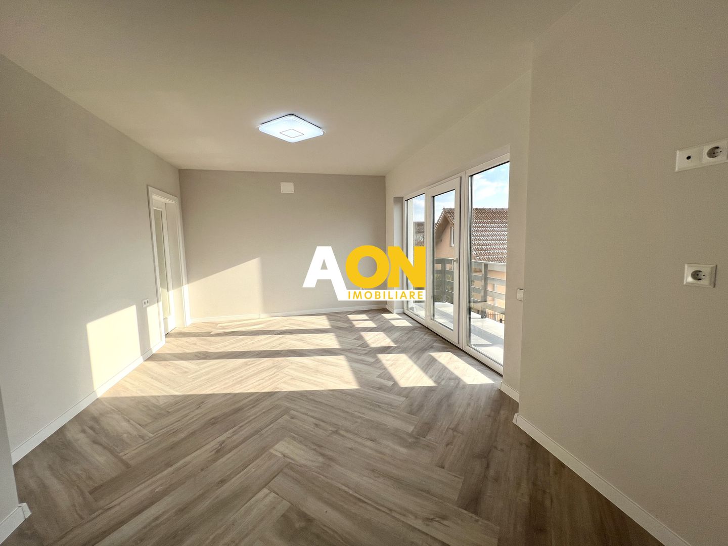 Casa moderna cu finisaje de calitate, 4 camere, 3 bai, 132 MP utili - Poză 19