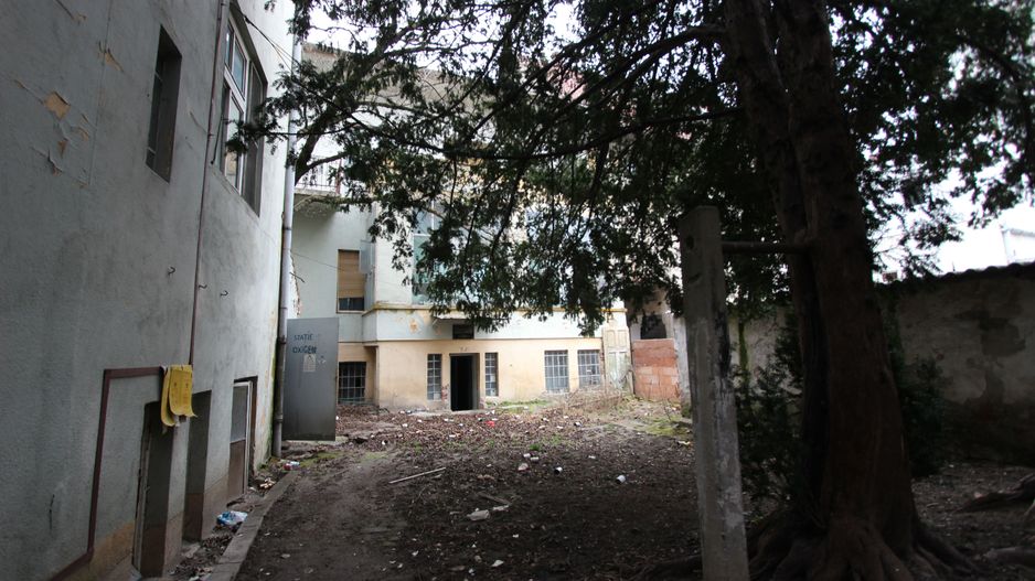 Imobil pretabil cladire de birouri, clinica medicala - Central - Poză 19