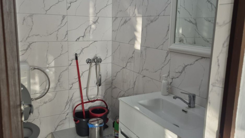 BRASADAS vinde Spatiu birou/apartament luceul Economic. - Poză 6