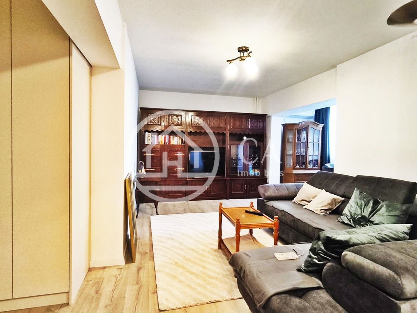 Apartament de inchiriat cu 3 camere in zona Dacia, Oradea - Poză 7