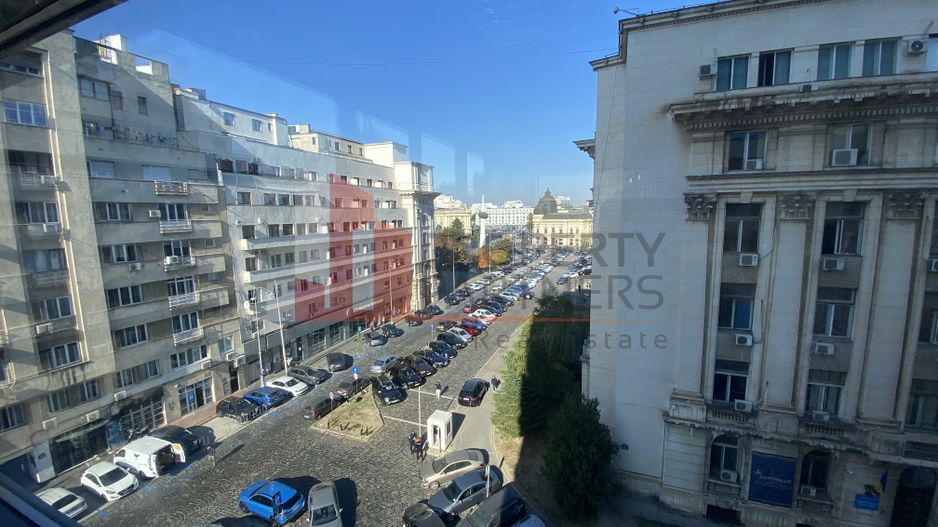 Spatiu de birou Universitate - Poză 10