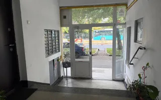 Apartament luminos cu doua camere, 1 mai - Poză 14