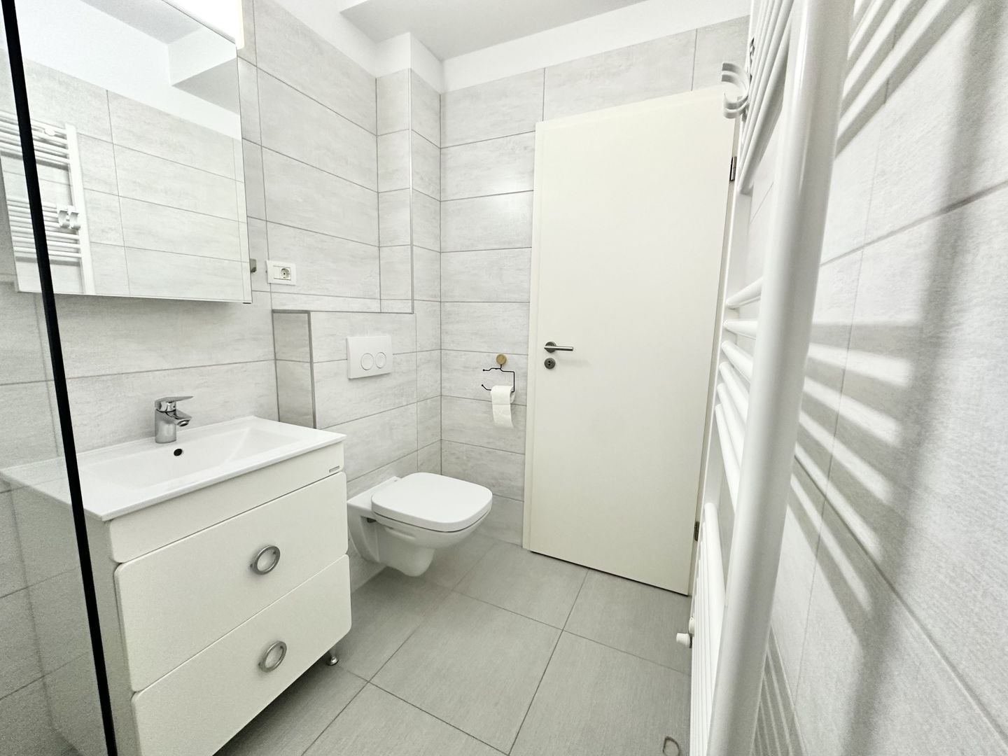 Garsonieră modernă de închiriat – Ioan Popasu, Brașov - Poză 8