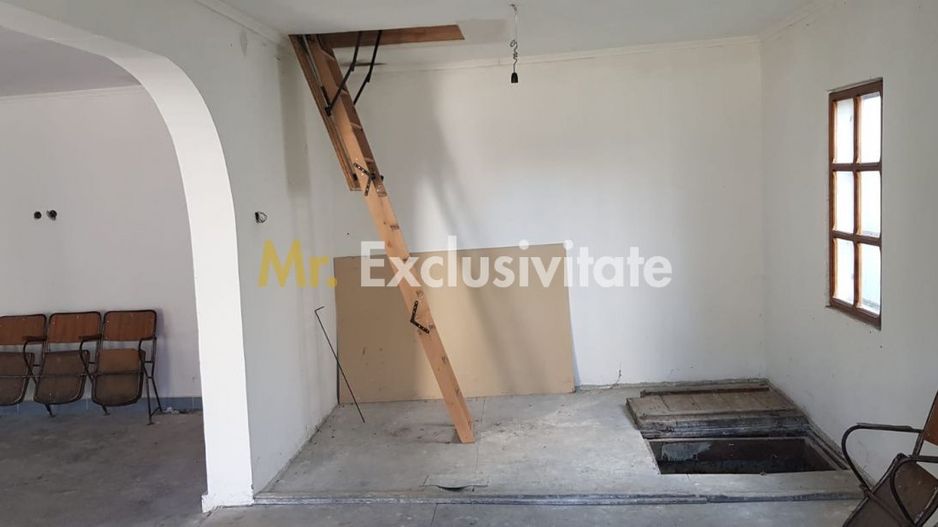 Casă  în Comuna Corbi, Argeș – ideală pentru afacere - Poză 5