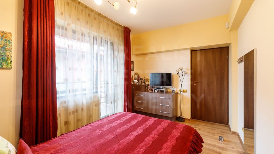 Vânzare, Duplex, 7 camere, zona Militari, București - Poză 19