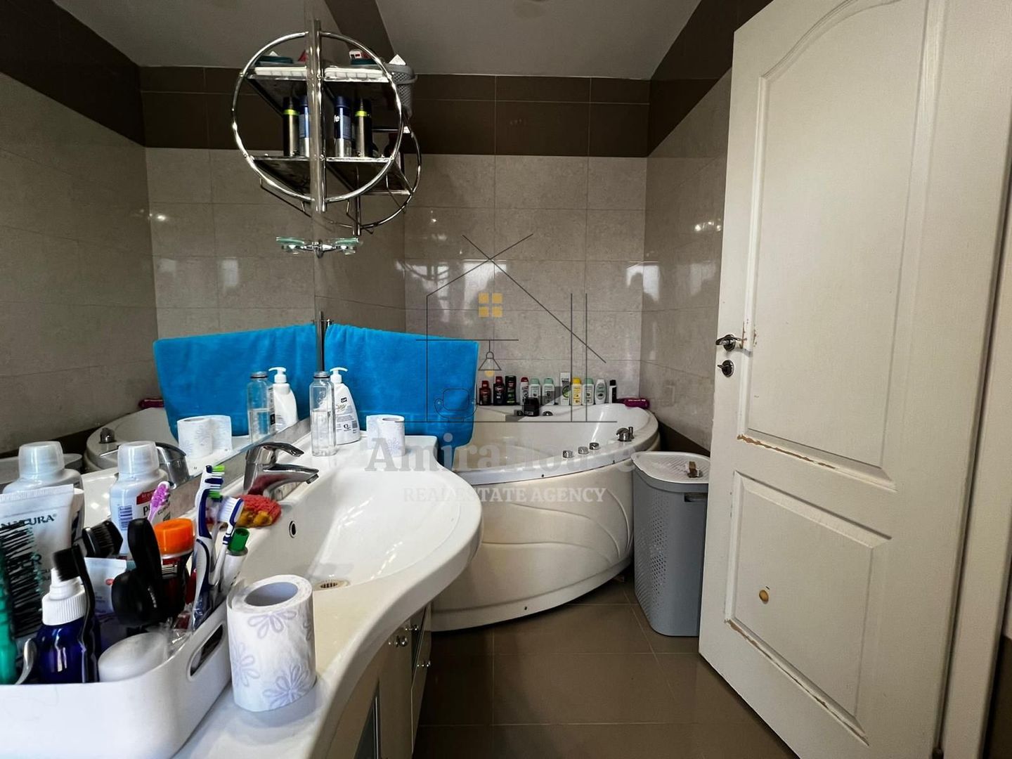 Casa individuala teren 1300 mp si 370 mp utili in cartierul Marasti - Poză 14