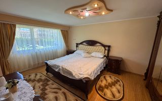 APARTMENT 3 CAMERE ZONĂ CENTRALĂ  PARTER CAMPULUNG - Poză 9