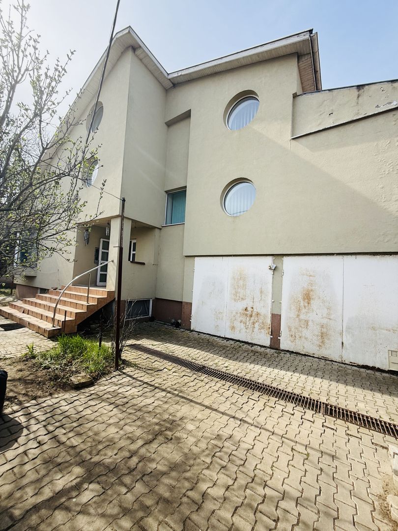 Braytim-Timisoara | S+P+E+M | Teren 720 mp | 2 garaje | Arhitectură deosebită - Poză 9