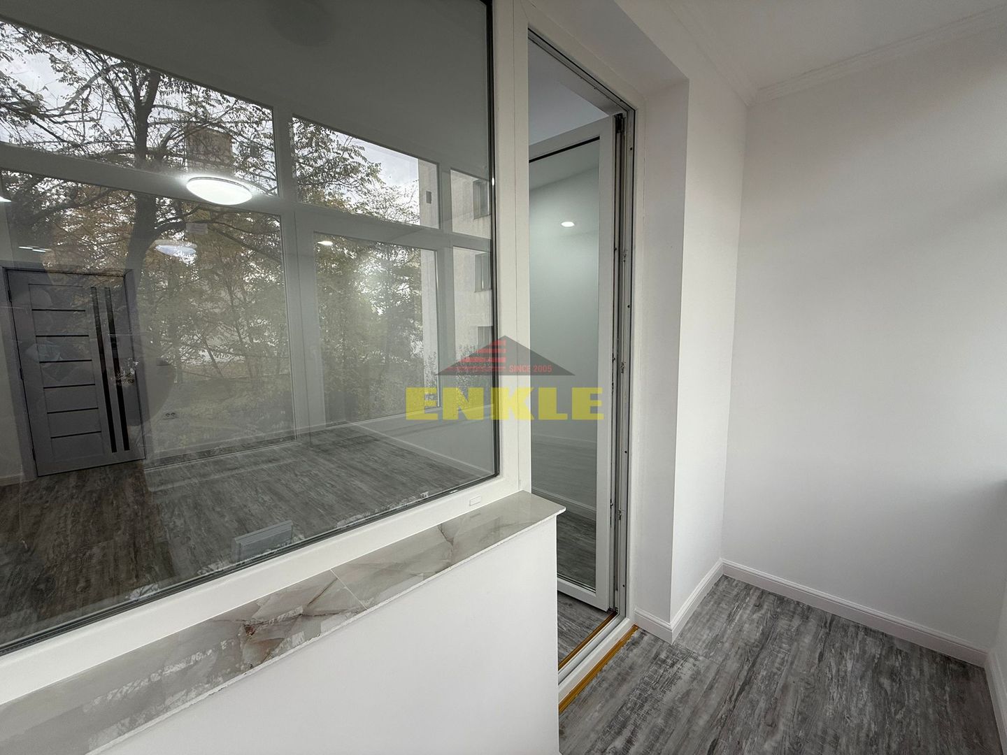 De vanzare apartament cu 2 camere, etaj2, RENOVAT IN TOATALITATE - Poză 7