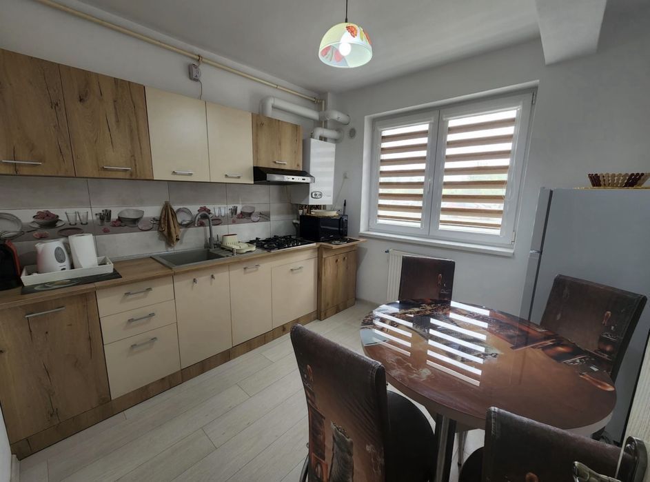 Apartament 2 camere in bloc nou, Cetate, zona Liceului HCC - Poză 2