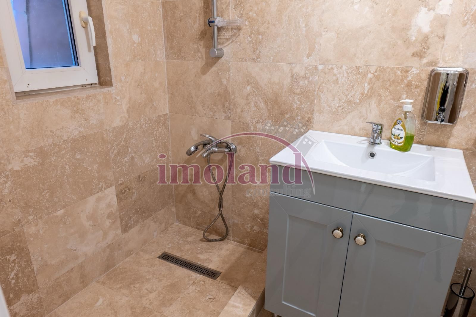 Casa individuala de vanzare 5 camere Dacia - Poză 10