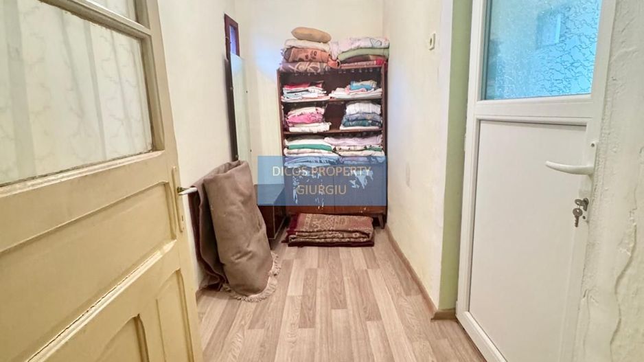 Casă de vânzare – Fdt. Rozelor - Poză 7