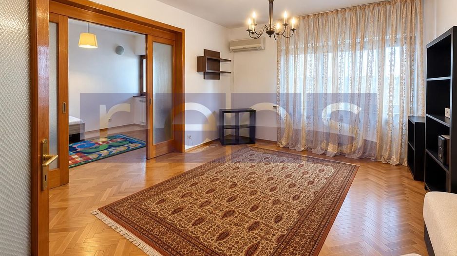 APARTAMNET 3 CAMERE | PARTER | PIATA VICTORIEI | 62MP | - Poză 1