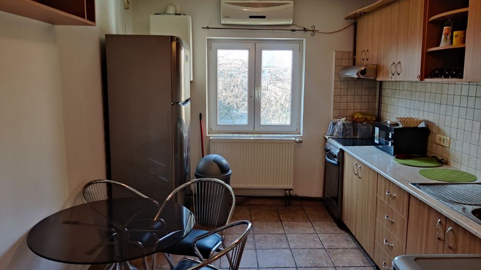 APARTAMENT  4 CAMERE C.ARADULUI 650 EURO - Poză 3