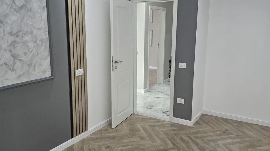 Apartament 3 camere - etaj 1 - bloc nou - zona Torontalului - Poză 9