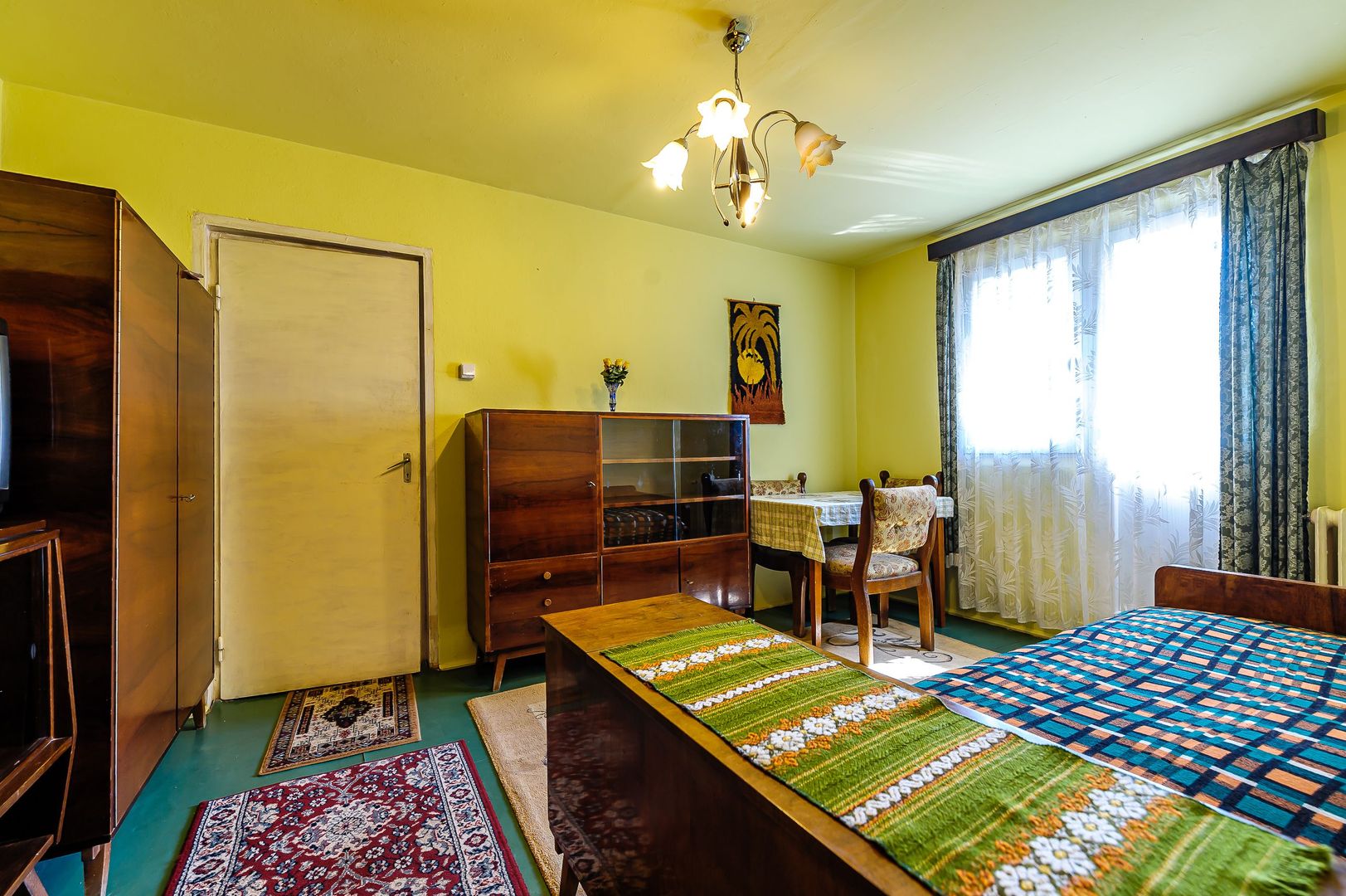 Apartament cu 3 camere , zona Fortuna - Poză 1