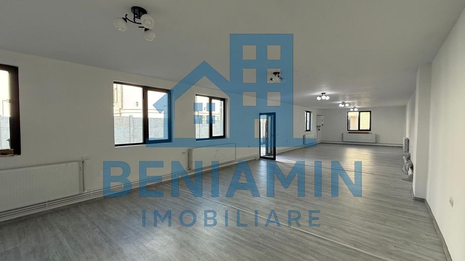 Spatiu comercial sau birouri 220mp-Centru-Pretabilitate mare-parcare - Poză 2
