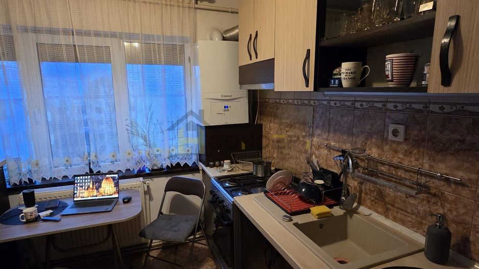 Ap modern 3 camere mansarda mobilat/utilat centrala proprie - Poză 6