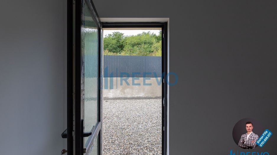 Casă/Vilă nouă P+M, Hemeiuș, Bacău - Poză 10