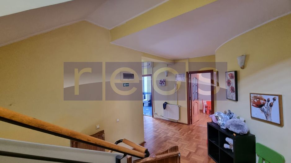 DE INCHIRIAT VILA  D+P+1+2 + CURTE | ZONA PARCUL CAROL - Poză 23