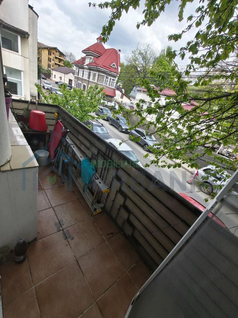 Apartament 3 camere decomandat, clădire istorică 1950, centrul Iașului – Potențial lux/business - Poză 5
