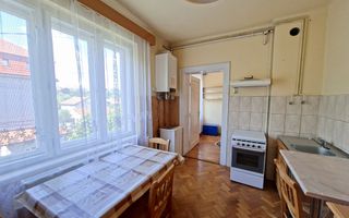 Apartament 4 camere 110 mp utili cu teren aferent si 2 bai Central - Poză 7