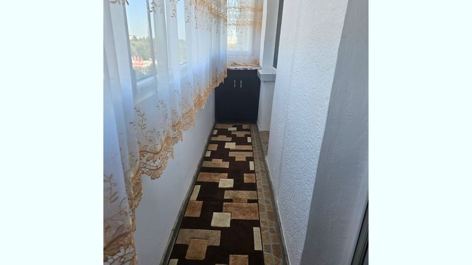 De vanzare Apartament spațios cu 4 camere, sos. Oltenitei, sector 4 - Poză 12