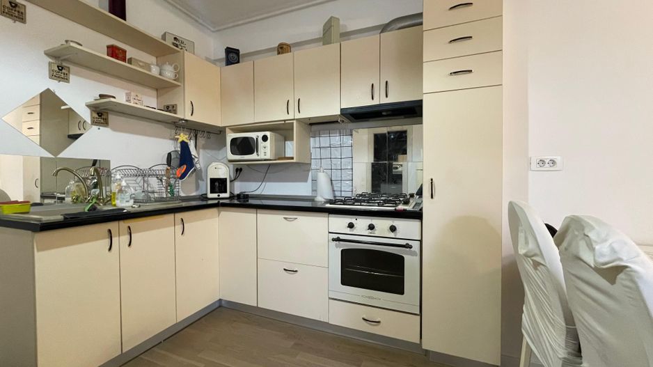 Închiriez apt, de lux în centrul Bucureștiului - 2 camere 53mp - Poză 4