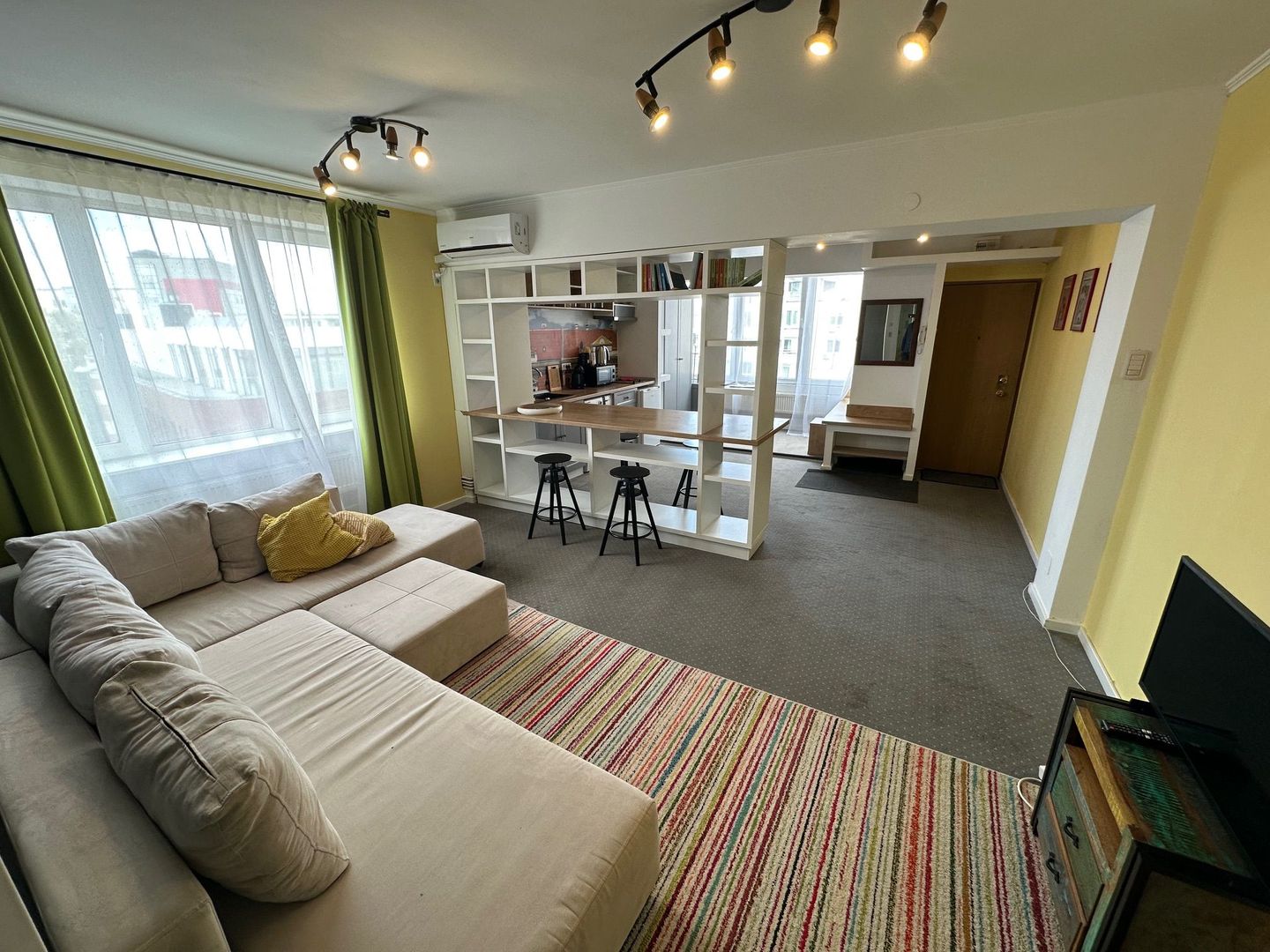 Apartment ultracentral cu 2 camere - Poză 15