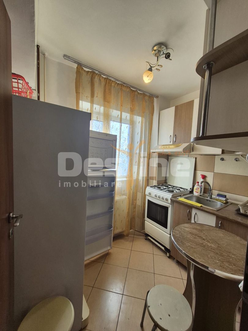 Garsoniera, confort 1, Bulevardul București, disponibilă imediat - Poză 6